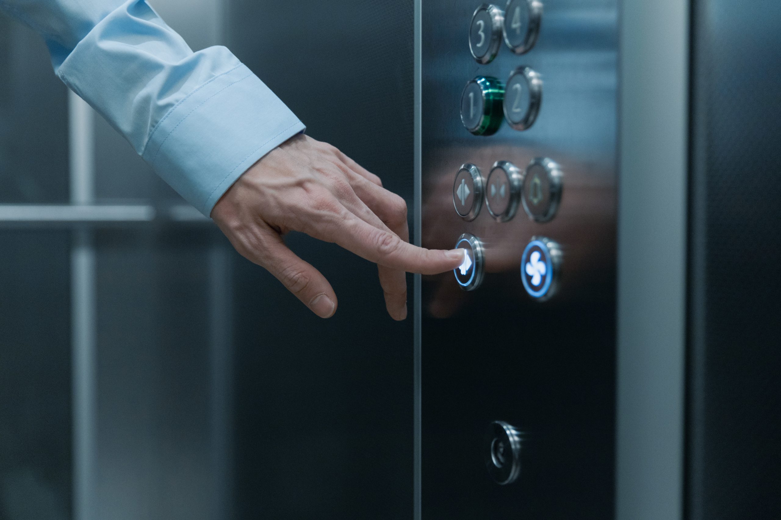 controle-acces-pour-ascenseur