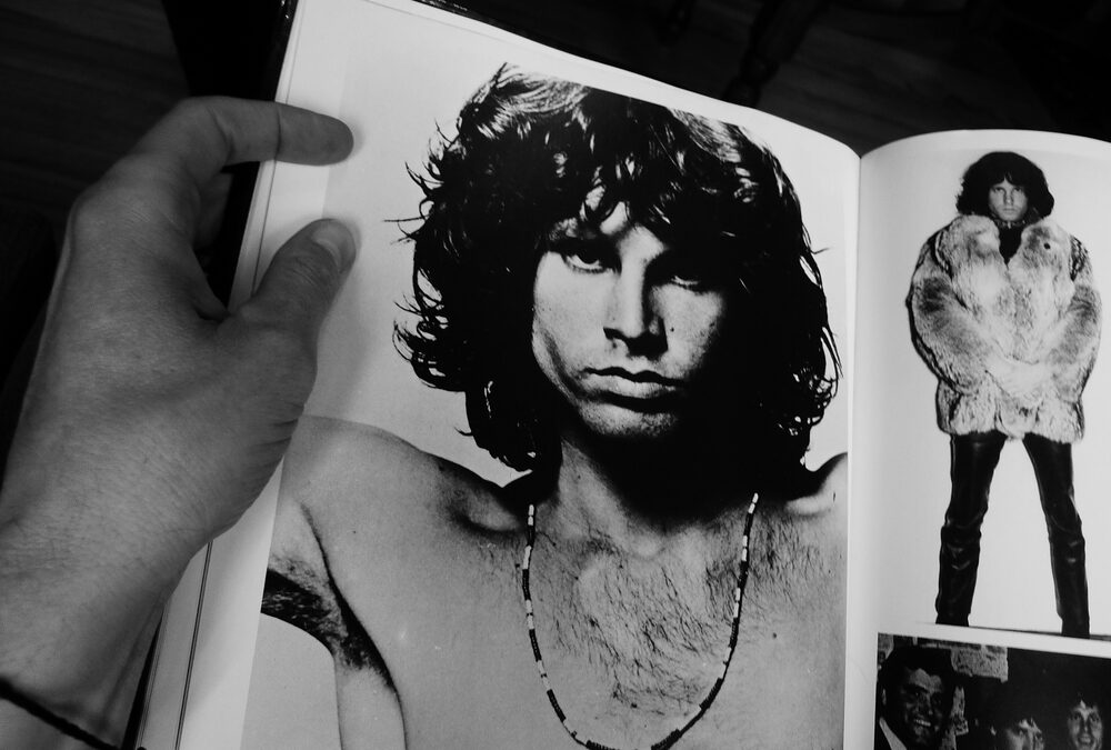 Von The Doors bis „Knockin’ on Heaven’s Door“: Türen in der Musik
